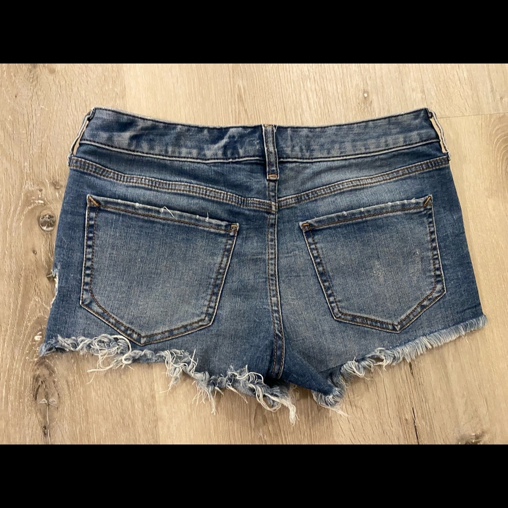 Jean Shorts - Low Rise - Picture 2 of 2